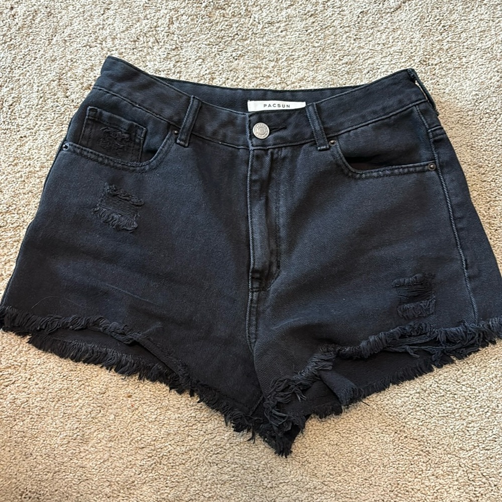 Pacsun Black jean shorts size 25